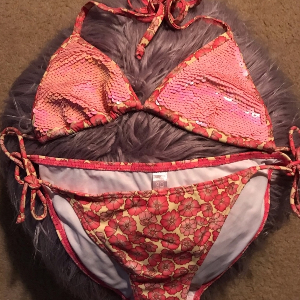 🧜‍♀️ Vintage Victoria's Secret Tropical Sequin Bikini!